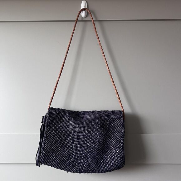 Mar Y Sol Shoulder Bag Womens Navy Blue Woven Raffia Crossbody Tassel Handmade - Picture 2 of 13